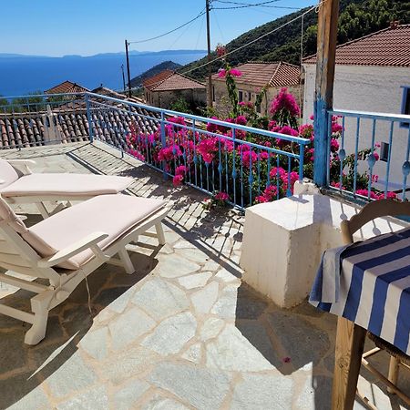 Lovely Traditionnal House With Sea View Tirós Exterior foto