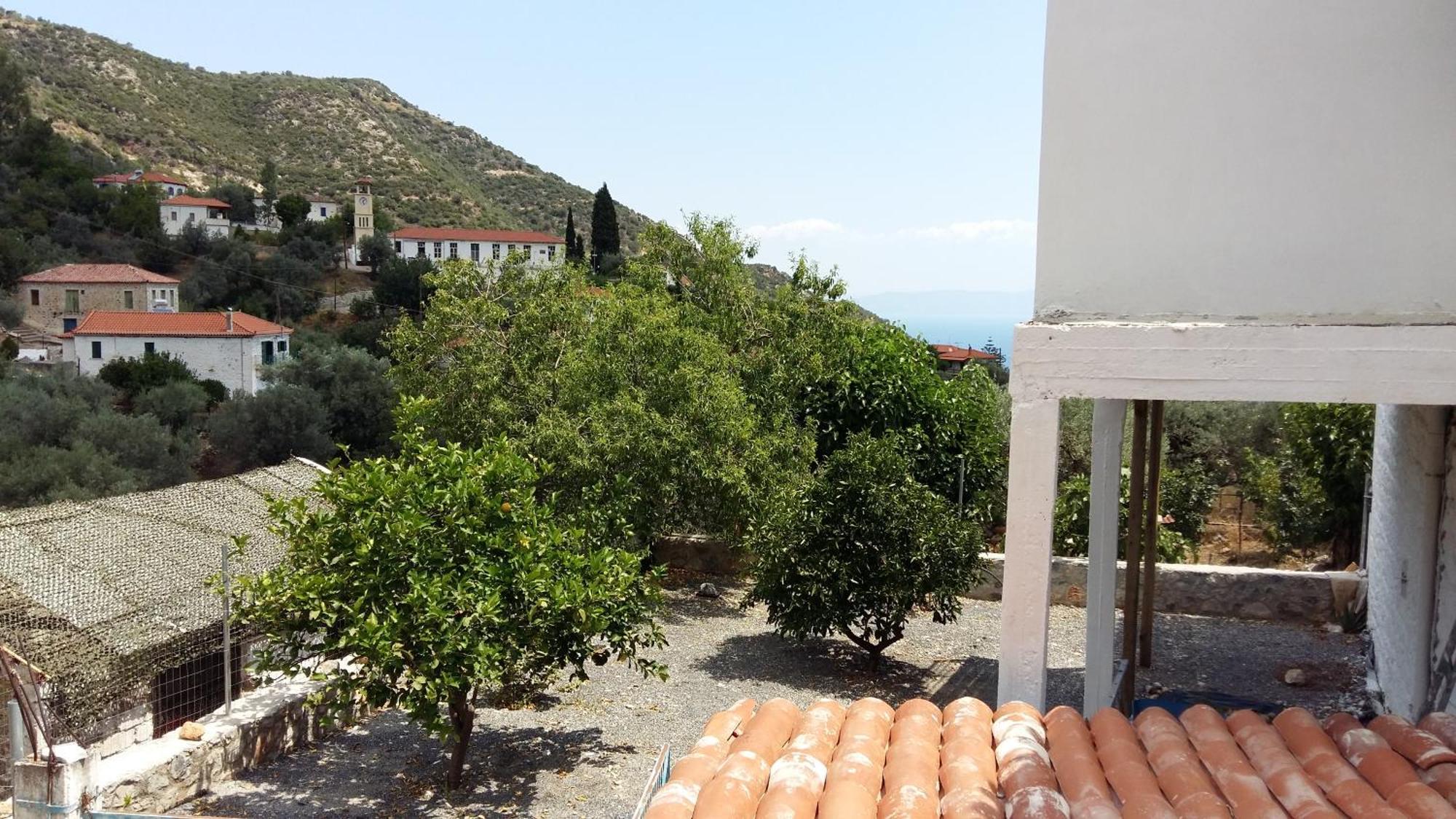 Lovely Traditionnal House With Sea View Tirós Exterior foto